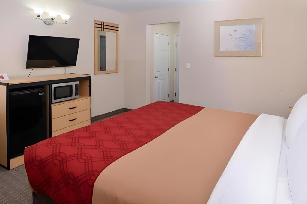 Econo Lodge Rochester I-90 & I-390 Esterno foto
